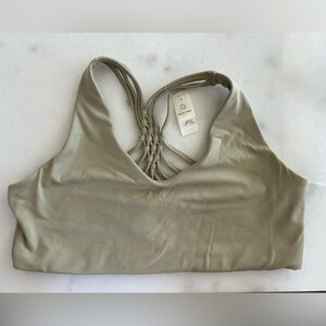 NWT OFFLINE sports bra